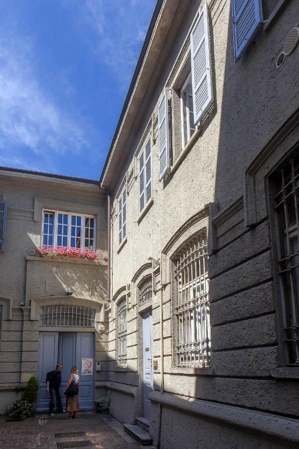 Room 34 - The House Of Travelers Como Exterior photo